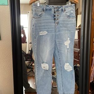 Maurice’s M Jeans high rise size 6 light wash denim